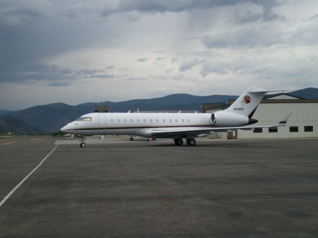 Bombardier Global Express (N904DS)