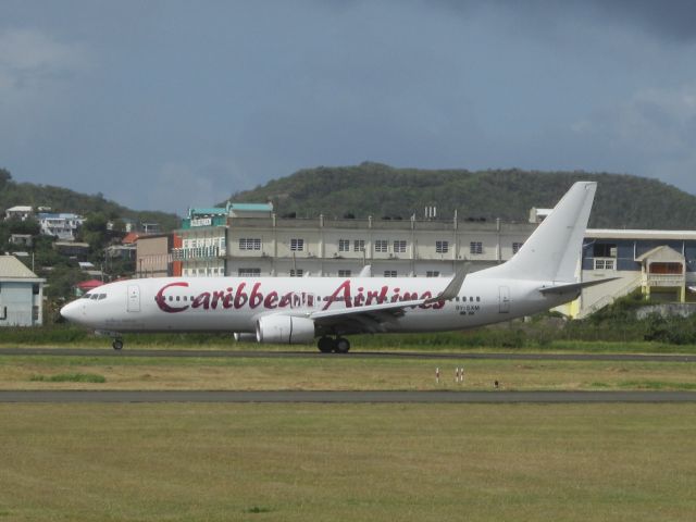 Boeing 737-800 (9Y-SXM)