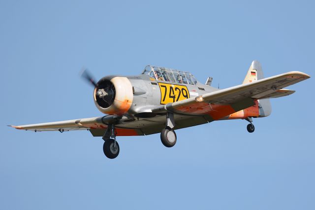 North American T-6 Texan (D-FASS) - OTT19