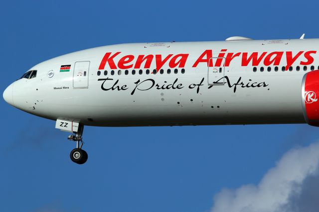 BOEING 777-300 (5Y-KZZ)