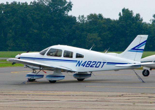 Piper Cherokee (N482DT) - At Downtown Shreveport.