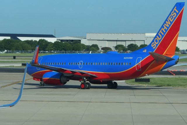 Boeing 737-700 (N200WN)