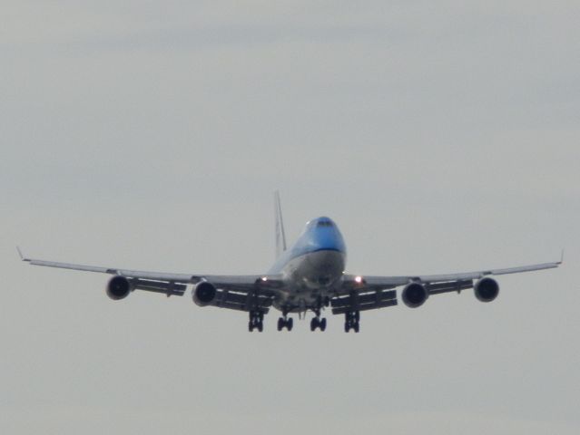 Boeing 747-400 (PH-CKB) - KLM "The Flying Dutchman!"