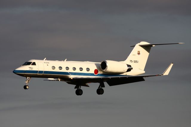 Gulfstream Aerospace Gulfstream IV (75-3251) - November 2, 2012br /Japan Self-Defense Force