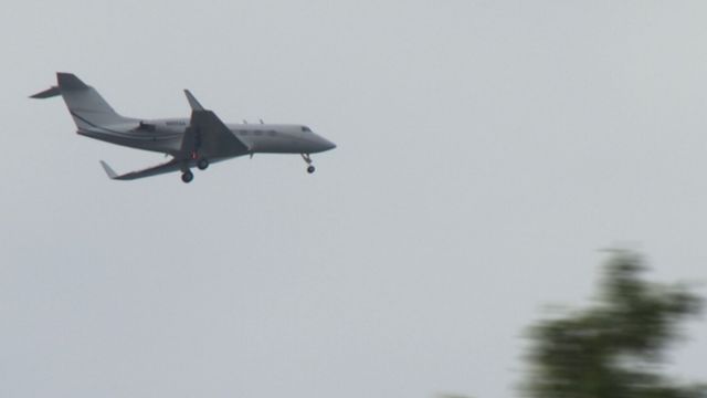 Gulfstream American Gulfstream 2 (N865AA) - A sleek looking Gulfstream 2 on final to Capitol City Airport (KFFT).....