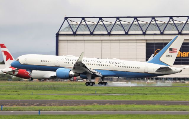 99-0003 — - "sam249" usaf c-32a 99-0003 landing at shannon 21/9/21.