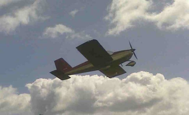 Vans RV-12 (N331RV)