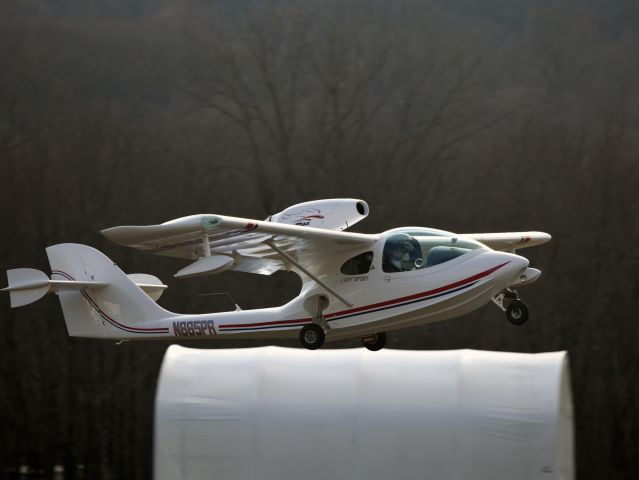 Mooney Mustang (N885PR) - A M22 Seamax.