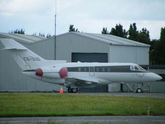 Hawker 800 (CS-DUG)