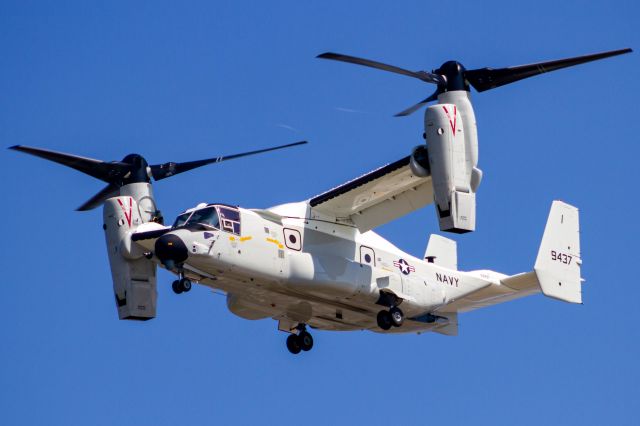 Bell V-22 Osprey (16-9437) - This Osprey is brand new to the US Navy.  It is going to replace the C-2.