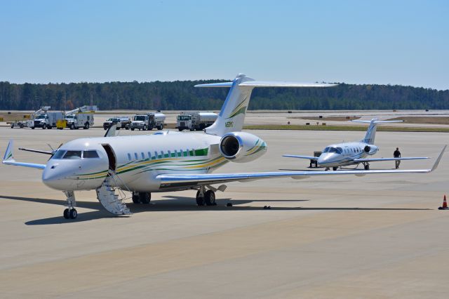 Bombardier Global 5000 (N50MG) - 2014 Bombardier Global 5000 