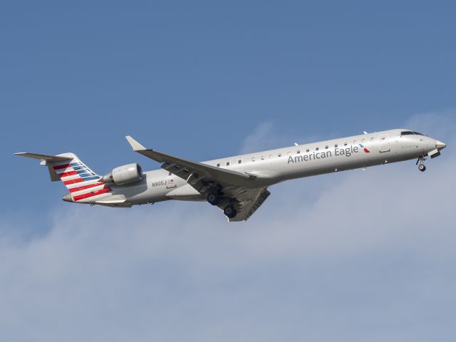 Canadair Regional Jet CRJ-900 (N905J) - 7/9/2020