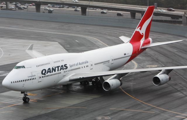 Boeing 747-400 (VH-OJT)