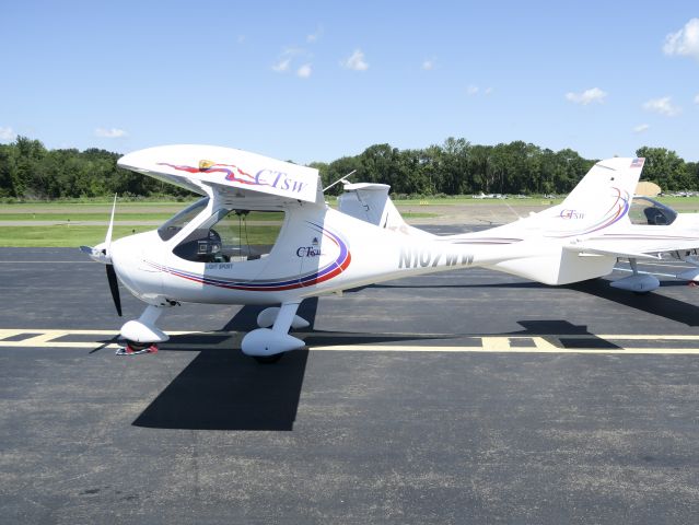 FLIGHT DESIGN CT (N107WW)