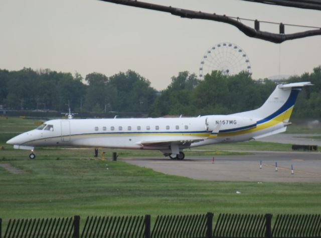 Embraer Legacy 600/650 (N157MG)