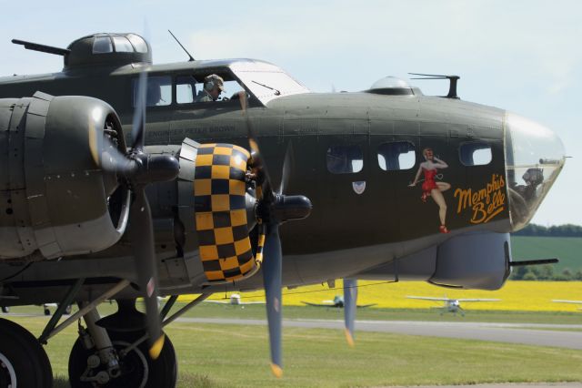 — — - "Memphis Belle" starts up in preperation for her aerial display.