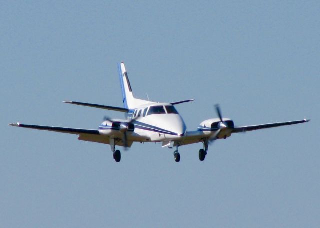 Beechcraft Duke (N440CP) - At Downtown Shreveport.