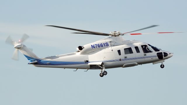 Sikorsky S-76 (N7661S)