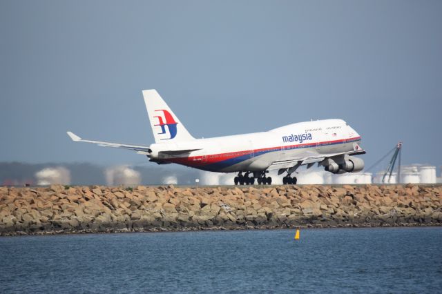 Boeing 747-400 (9M-MPB)