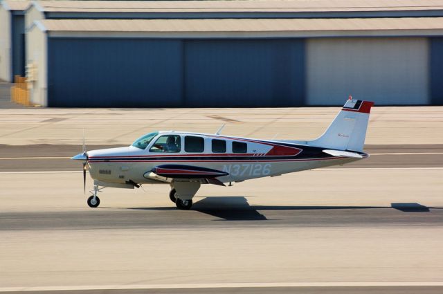 Beechcraft Bonanza (36) (N37126)