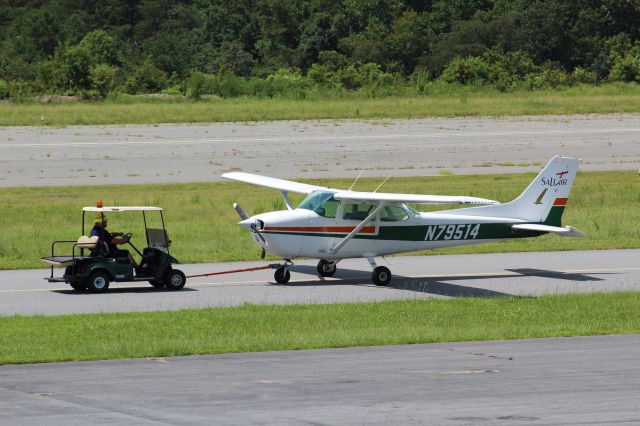 Cessna Skyhawk (N79514)