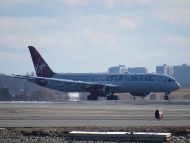 Boeing 787-9 Dreamliner (G-VNEW)