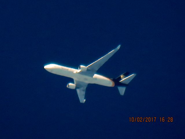 BOEING 767-300 (N315UP)