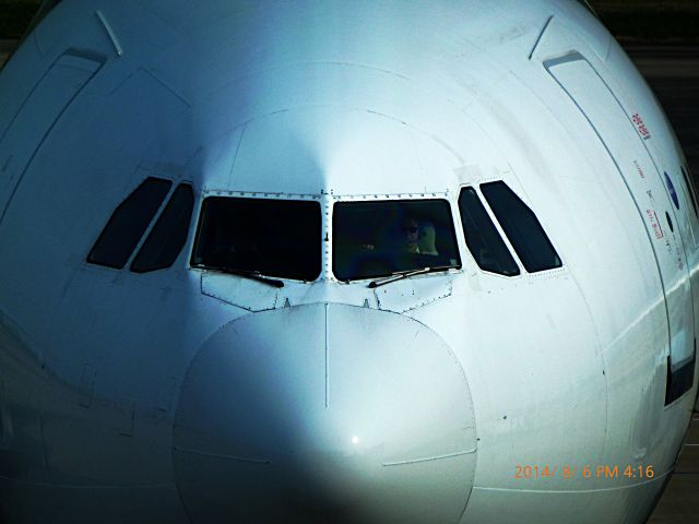 Airbus A330-300 (B-HLA) - Direct photographing of the cockpit. Preparations of the flight were being held.