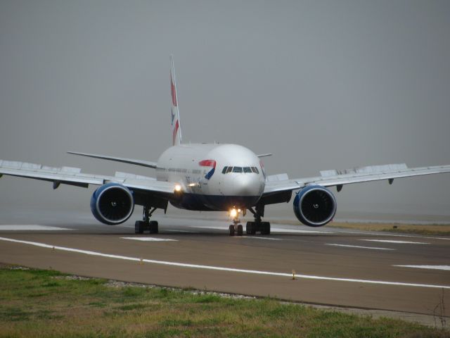 Boeing 777 (G-VIIR)