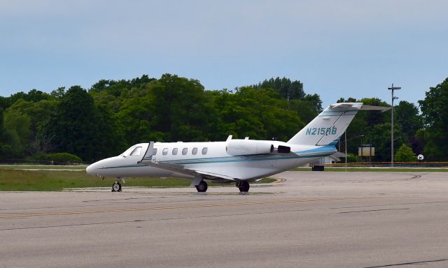 Cessna Citation CJ2+ (N215RB) - Cessna 525A Citation CJ2 N215RB in Charlevoix 