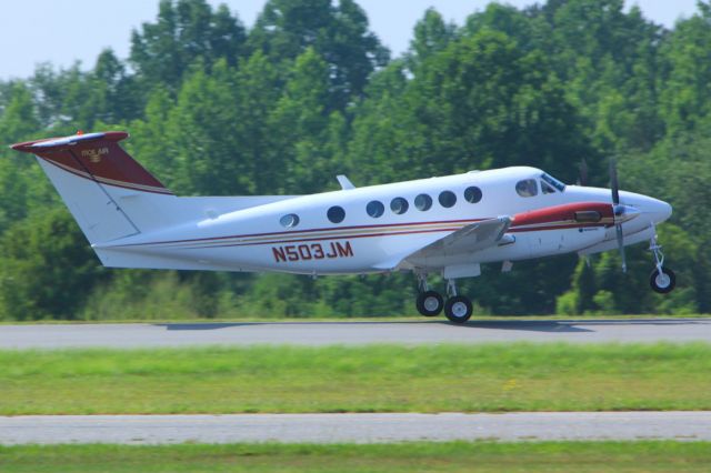 Beechcraft Super King Air 200 (N503JM)