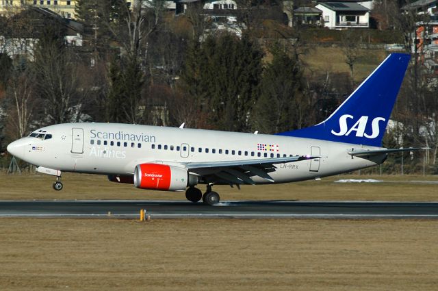 BOEING 737-600 (LN-RRX)