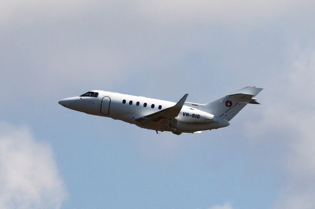 Hawker 800 (VH-RIO)