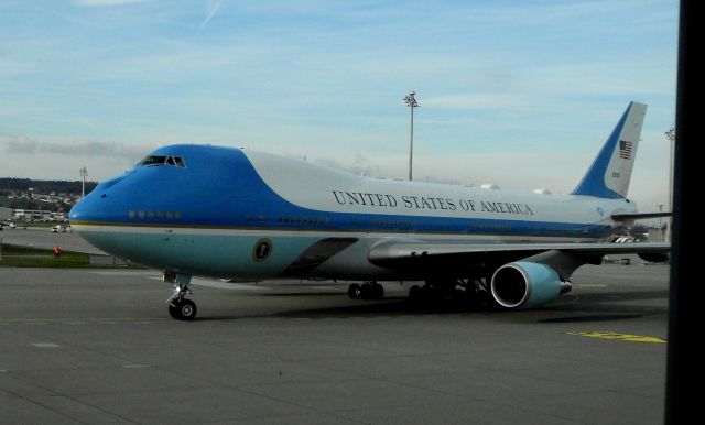 Boeing 747-200 (29000) - Air Force One / Boeing 747-200B / VC-25A