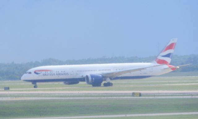 Boeing 787-9 Dreamliner (G-ZBKN) - Arriving from London(EGLL)