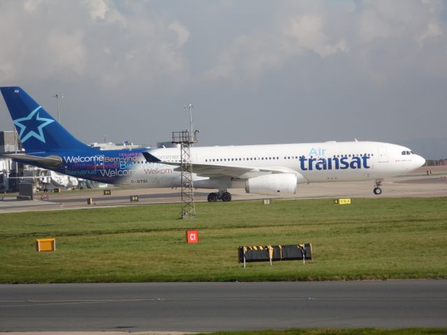 Airbus A330-200 (C-GTSI) - MANCHESTER UK JROON