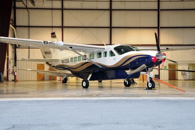 Cessna Caravan (N394GA) - Seen at KFDK on 9/18/2009.   FORMERLY N4120G    <a href="http://discussions.flightaware.com/profile.php?mode=viewprofile&u=269247">  Profile</a>