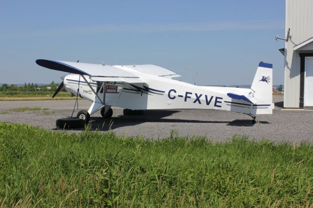 GENERAL AVIA Pegaso (C-FXVE) - C-FXVE Pegazair-100 Aéroport de Joliette Lanaudière QC. CSG3 04-07-2016