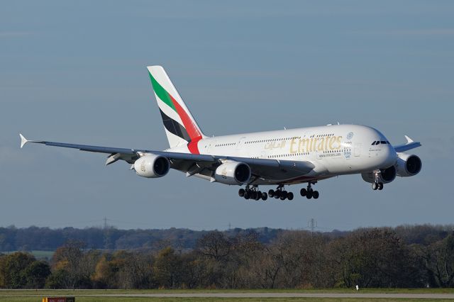 Airbus A380-800 (A6-EDW) - EK17 just before landing at MAN