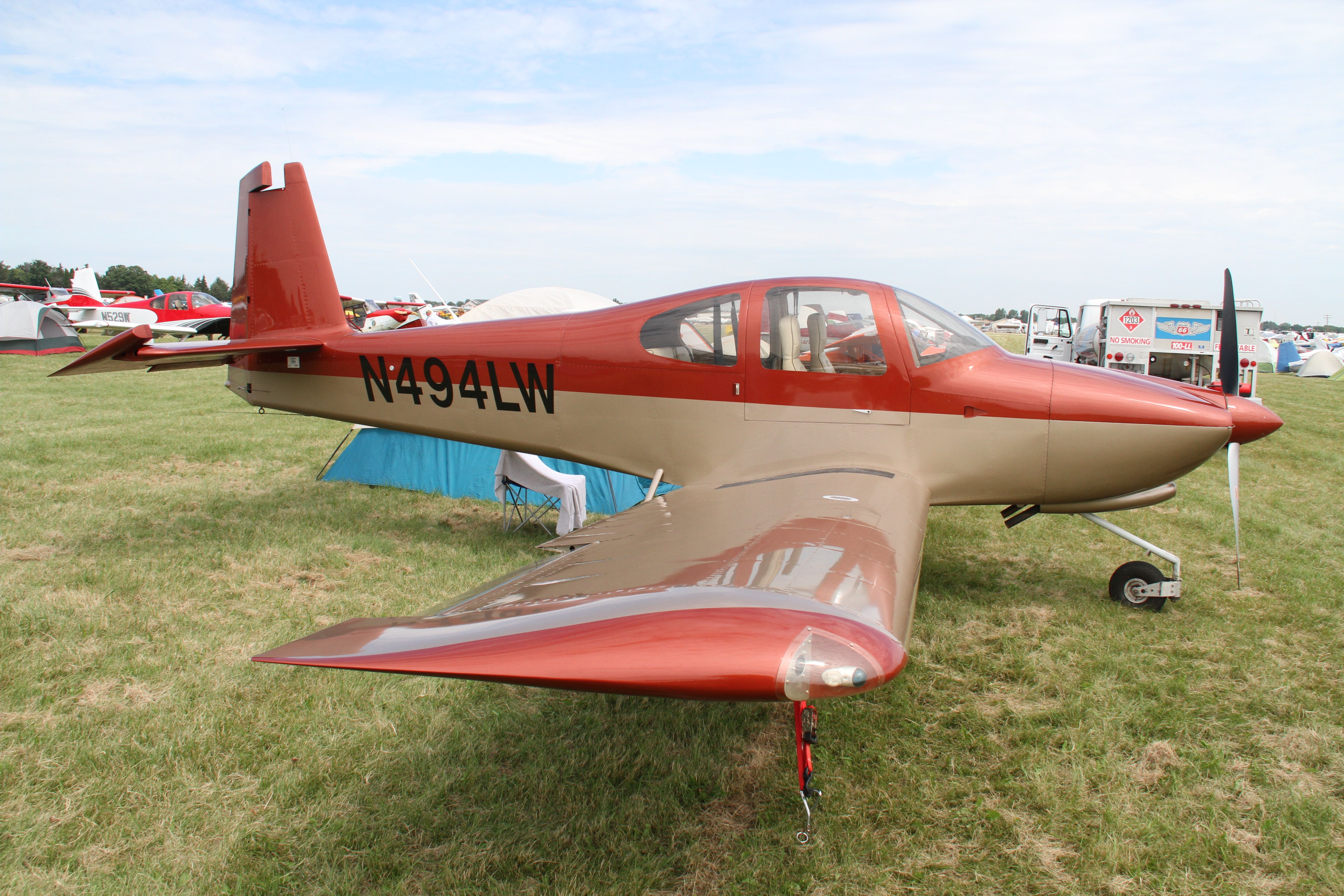 Vans RV-10 (N494LW)