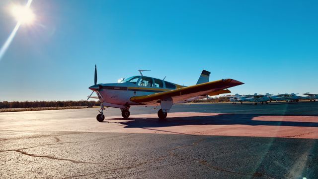 Beechcraft Bonanza (33) (N9459Q)