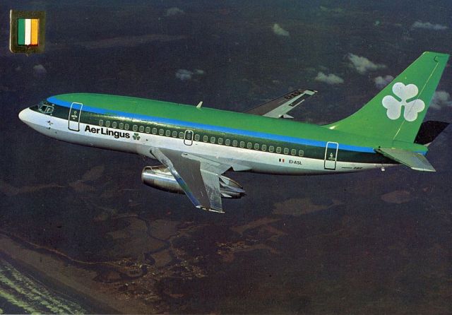 Boeing 737-200 (EI-ASL) - scanned from postcard