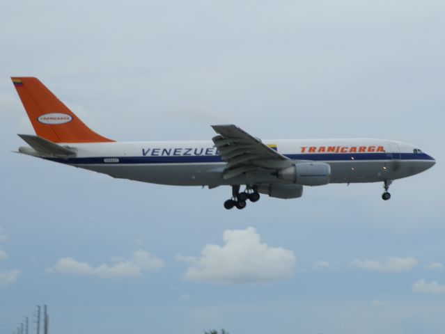 YV-562T —