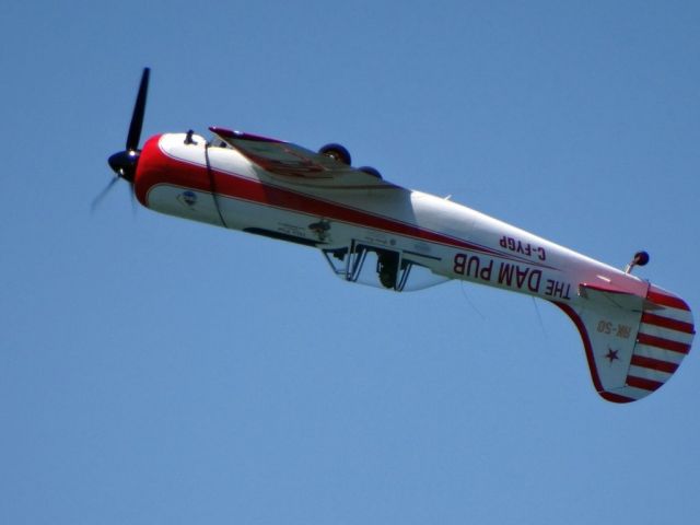 YAKOVLEV Yak-50 (C-FYGP)