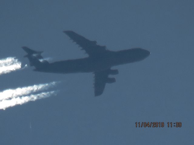 Lockheed C-5 Galaxy (85-0002)