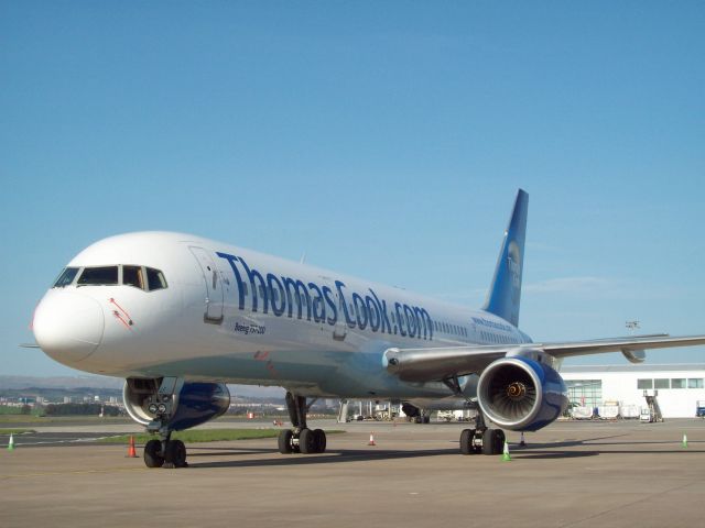 Boeing 757-200 (G-FCLF) - Thomas Cook