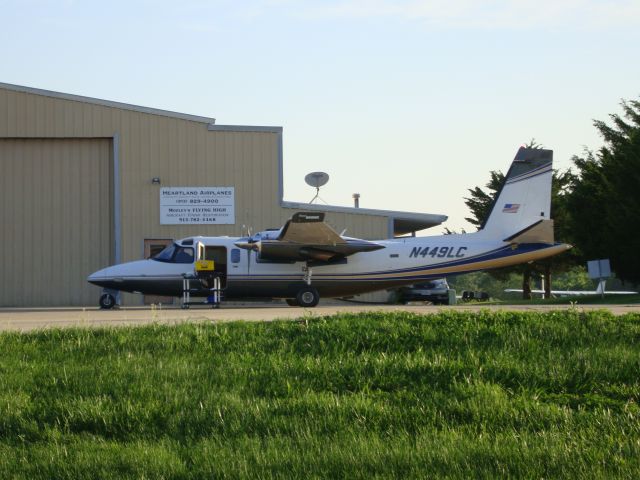 Rockwell Turbo Commander 690 (N449LC)