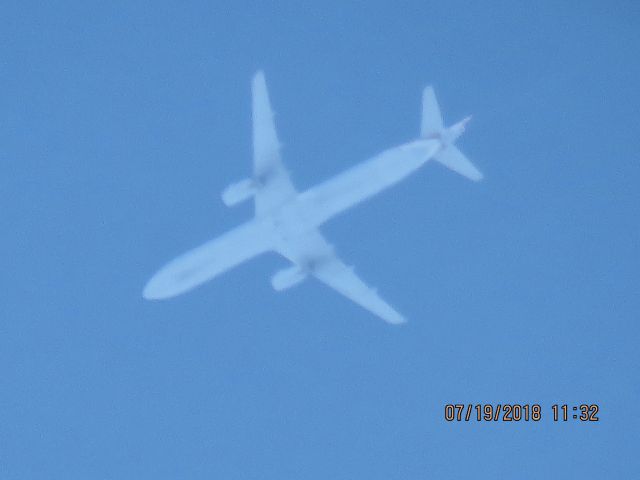 Airbus A321 (N921US)