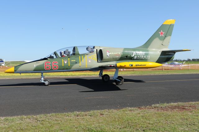 Aero L-39 Albatros (VH-IOT)