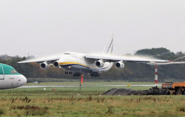 Antonov An-124 Ruslan (UR-82007) - adb an-124-100m ur-82007 landing at shannon from dubai 27/10/21.